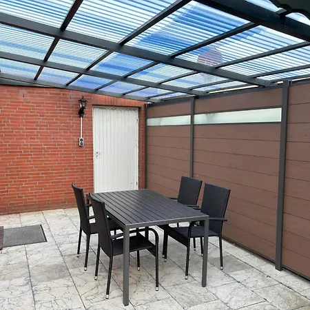 Friesenengel Holiday home *